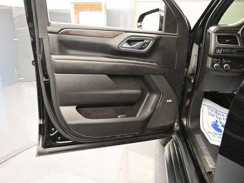 Used 2021 Chevrolet Tahoe LT image 12