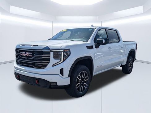 Used 2023 GMC Sierra 1500 AT4 w/ AT4 Premium Package image 8
