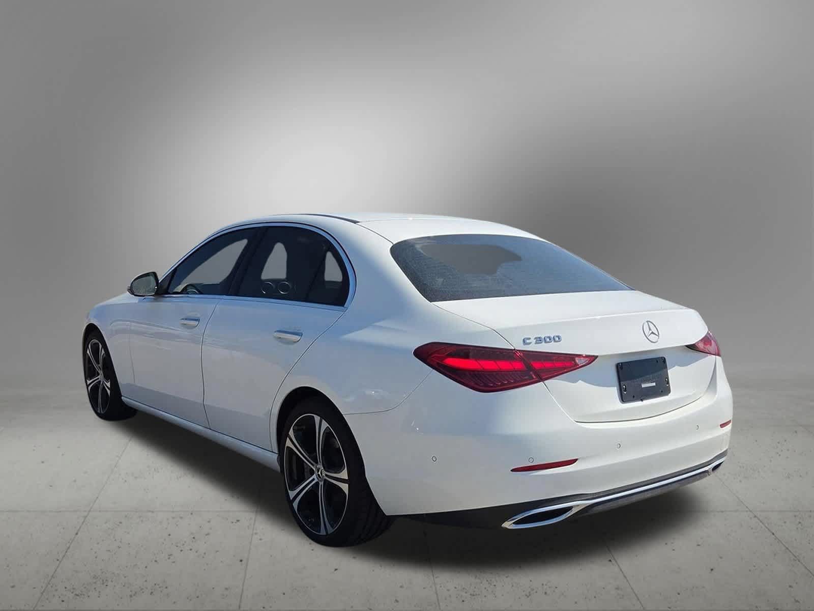 Used 2024 Mercedes-Benz C 300 Sedan image 4