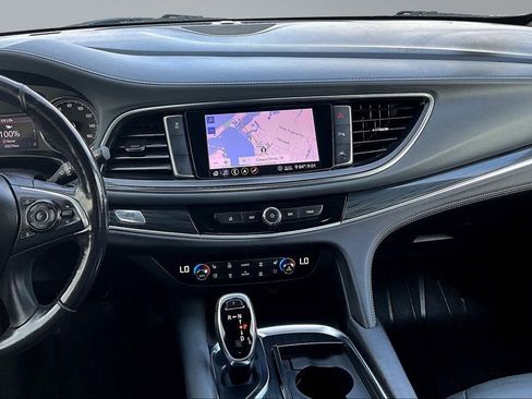 Used 2021 Buick Enclave Premium w/ Sun and Sites Package FWD image 10