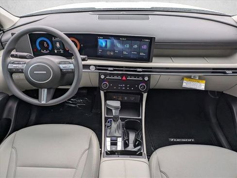 New 2026 Hyundai Tucson SEL image 17