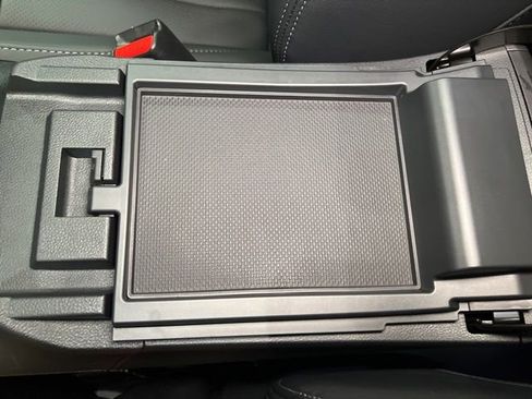 Used 2025 Subaru Outback Limited w/ Popular Package #2 image 28