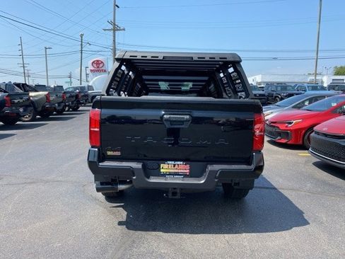 New 2025 Toyota Tacoma TRD Off-Road image 11