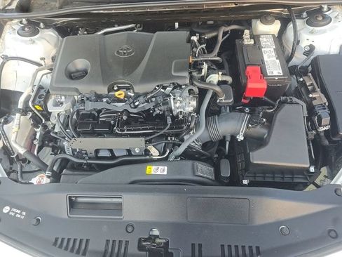 Used 2023 Toyota Camry SE FWD image 8