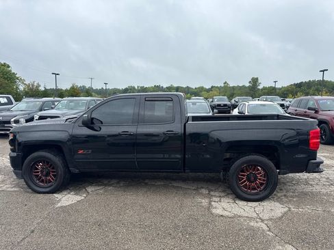 Used 2016 Chevrolet Silverado 1500 LT w/ Midnight Edition AWD/4WD image 8