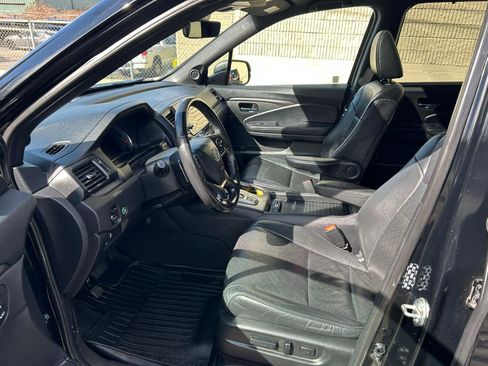Used 2019 Honda Passport EX-L image 12