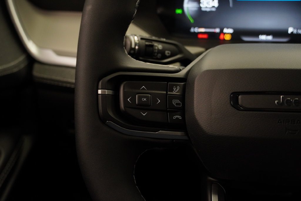 New 2026 Jeep Cherokee Laredo AWD/4WD image 26