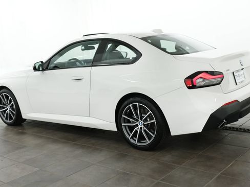 Used 2025 BMW 230i xDrive Coupe w/ Premium Package AWD/4WD image 3