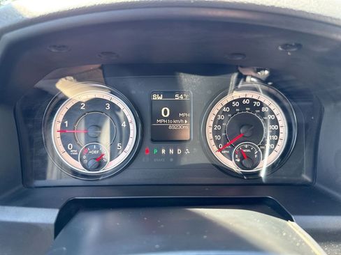 Used 2017 RAM 2500 SLT AWD/4WD image 12
