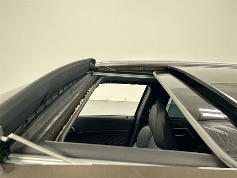 Used 2023 Mitsubishi Outlander SEL 40th Anniversary image 20