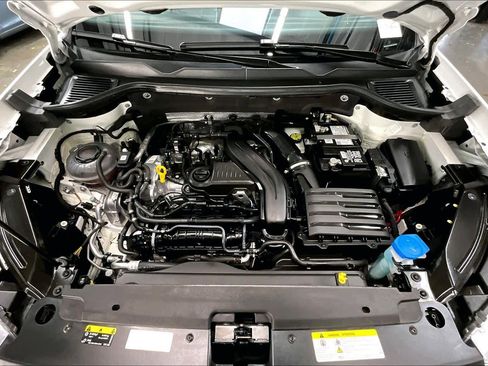 Used 2023 Volkswagen Taos S w/ Driver Assistance Package image 13