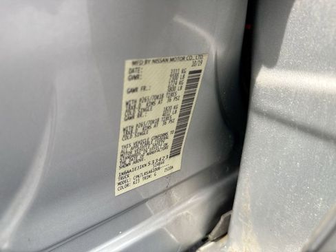 Used 2019 Nissan Titan S AWD/4WD image 27
