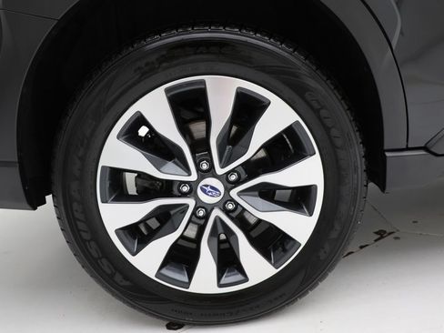 Used 2023 Subaru Outback Limited XT AWD/4WD image 9