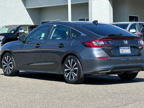 Used 2023 Honda Civic EX-L image 7