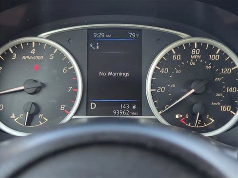 Used 2019 Nissan Sentra SV w/ Special Edition Package FWD image 15
