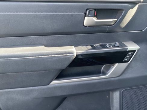 Used 2023 Toyota Tundra Limited image 28