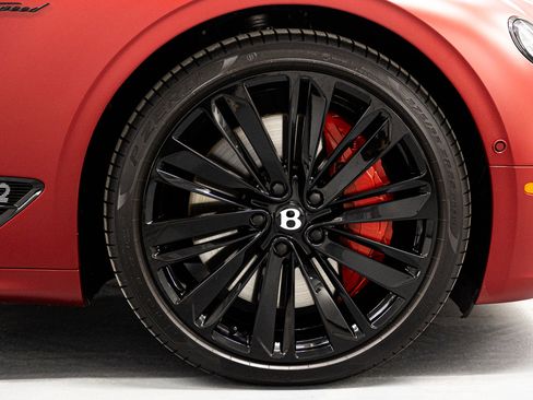 Used 2024 Bentley Continental GT Speed image 11