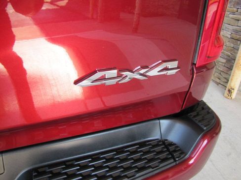 Used 2025 RAM 1500 Lone Star AWD/4WD image 28