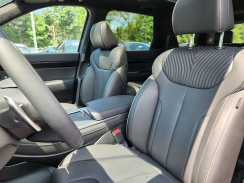 Certified 2025 Hyundai Palisade Calligraphy image 7