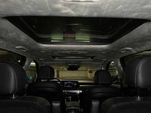 Certified 2024 Kia Telluride SX Prestige AWD/4WD image 8