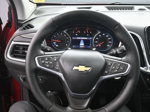 Certified 2023 Chevrolet Equinox Premier AWD/4WD image 9