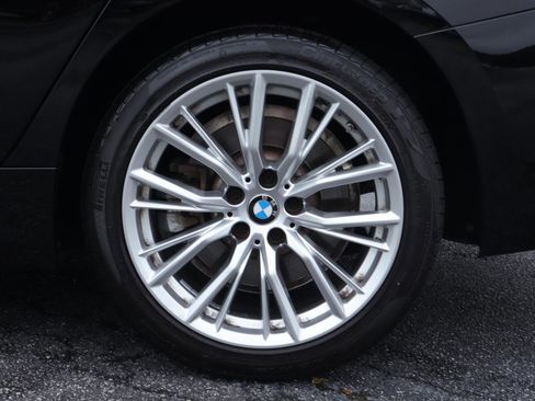 Used 2023 BMW 330i Sedan w/ Driving Assistance Package RWD image 41