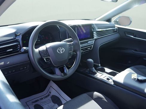 Used 2025 Toyota Camry LE FWD image 14