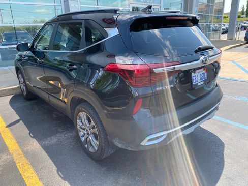 Used 2021 Kia Seltos S FWD image 6