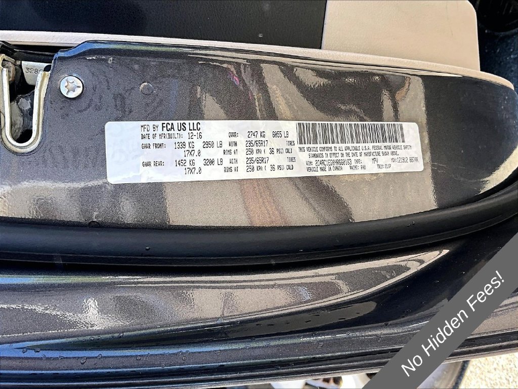 Used 2017 Chrysler Pacifica Touring-L Plus FWD image 31