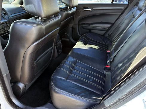 Used 2016 Chrysler 300 S image 13