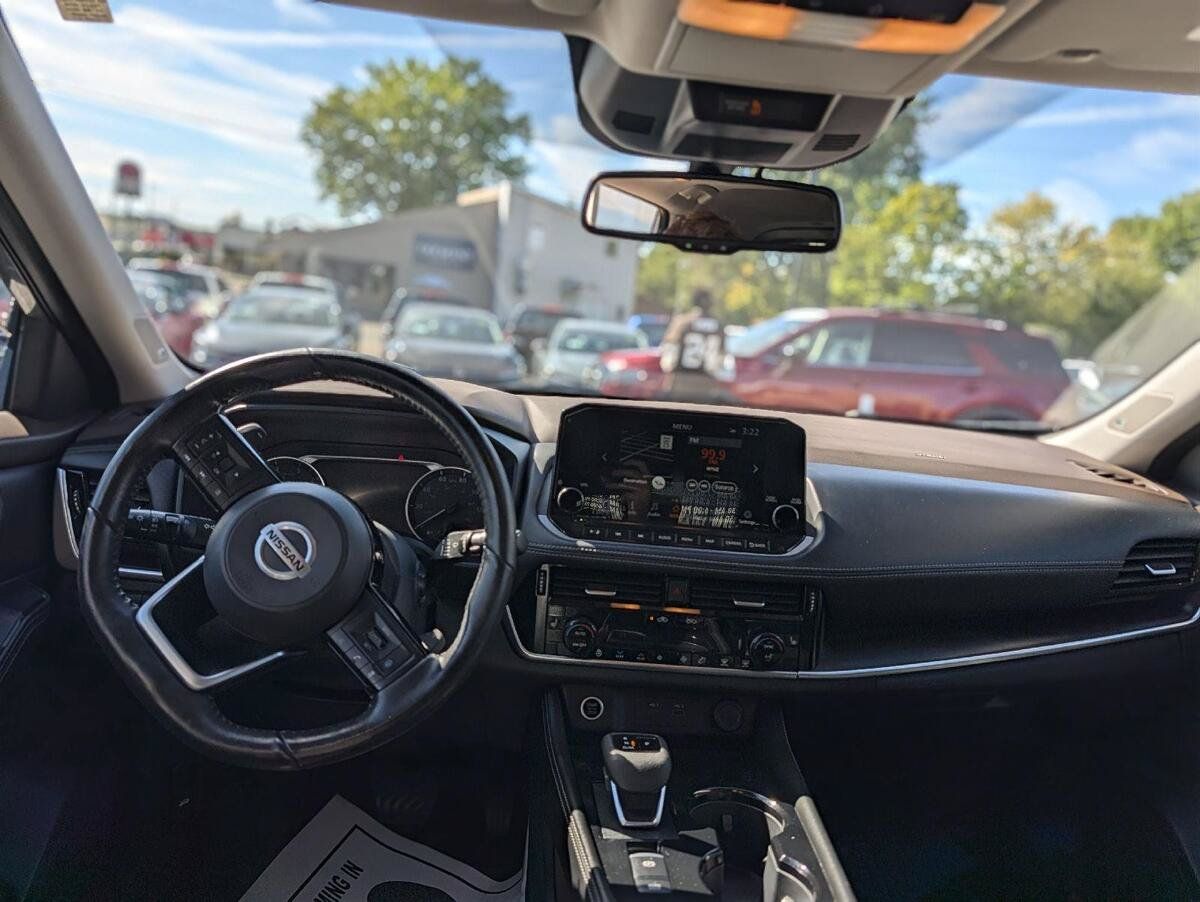 Used 2021 Nissan Rogue SL w/ Premium Package AWD/4WD image 2