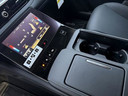 New 2026 INFINITI QX80 Pure w/ Cargo Package image 18