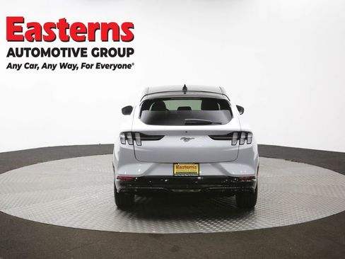 Used 2022 Ford Mustang Mach-E Premium image 40