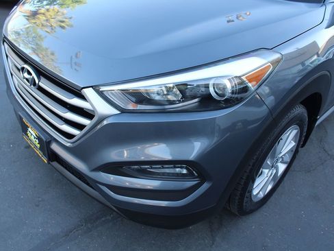 Used 2018 Hyundai Tucson SEL image 10