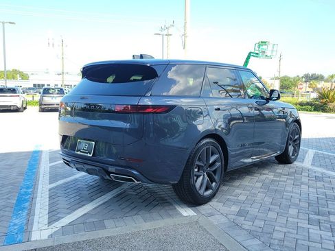 New 2026 Land Rover Range Rover Sport Dynamic SE AWD/4WD image 4