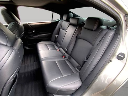 Used 2021 Lexus ES 350 F Sport w/ Accessory Package FWD image 20