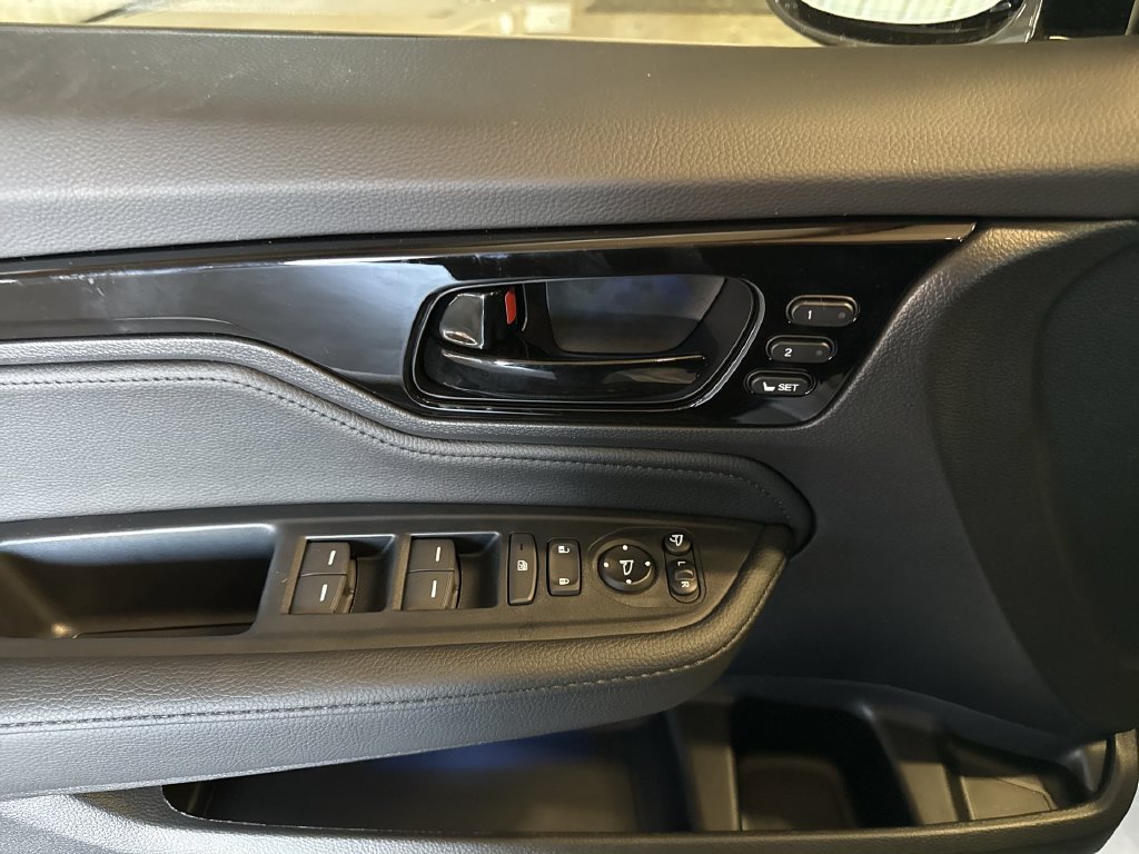 New 2027 Honda Odyssey Elite image 15
