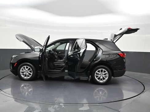 Used 2023 Chevrolet Equinox LT FWD image 38