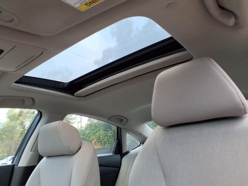 Used 2023 Honda Accord EX image 15