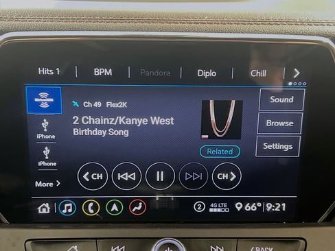 Used 2020 Chevrolet Blazer RS image 11