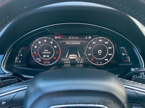 Used 2017 Audi Q7 3.0T Prestige w/ Prestige Package image 22