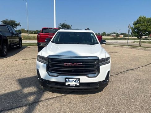 Used 2023 GMC Acadia AT4 w/ Technology Package AWD/4WD image 2