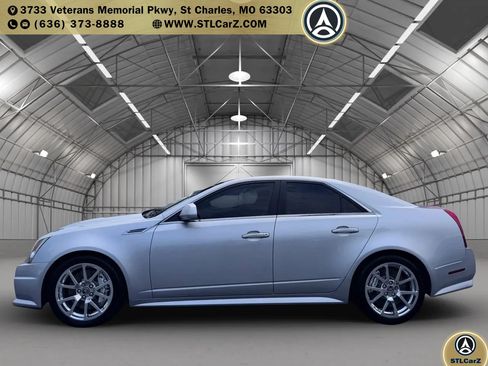 Used 2010 Cadillac CTS V w/ Wood Trim Package RWD image 6