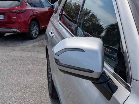 Used 2025 Hyundai Palisade Calligraphy image 12