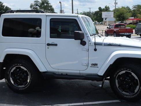 Used 2014 Jeep Wrangler Sahara AWD/4WD image 4