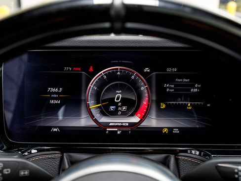 Used 2022 Mercedes-Benz G 63 AMG 4MATIC image 32