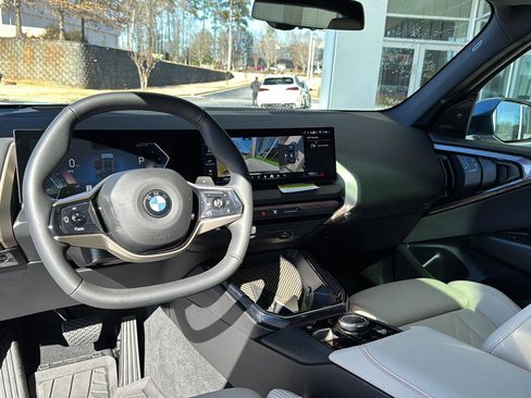 Certified 2025 BMW X3 xDrive30i w/ Premium Package image 16