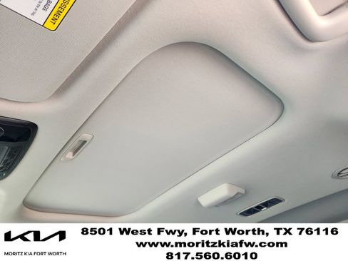 New 2026 Kia Carnival SX w/ SX Dark Edition Package FWD image 18