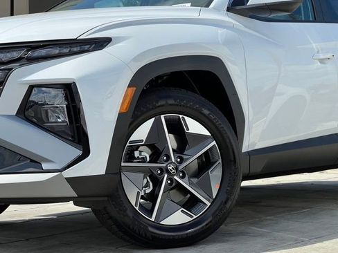 New 2026 Hyundai Tucson SEL AWD/4WD image 2