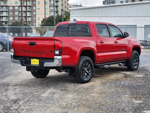 Used 2022 Toyota Tacoma SR5 image 5